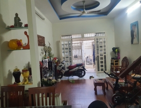 Bán nhà 1 xẹt Trần Văn Ơn - 1 trệt 1 lầu - 4.2x14m - 5.4 tỷ