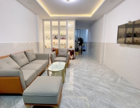 Bán nhà Trường Chinh - 1 trệt 1 lầu - 4.05x15.25m - 5.4 tỷ
