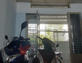 Bán nhà 1 xẹt Thạch Lam - 1 trệt 1 lửng - 4x15m - 3.8 tỷ