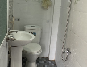 Bán nhà HXT Kênh Tân Hoá - 1 trệt lửng 1 lầu - 4x13.75m - 7.3 tỷ