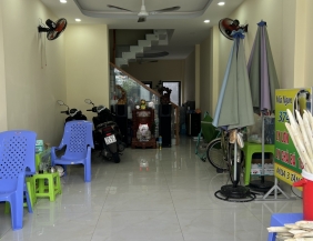 Bán nhà MT Thạch Lam - 1 trệt 3 lầu - 4x16.1m - 12.8 tỷ