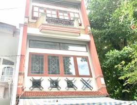 Bán nhà HXT Nguyễn Văn Tố - 1 trệt lửng 2 lầu - 4x17.2m - 7.7 tỷ