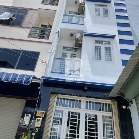 Bán nhà HXH Vườn Lài - 1 triệt 3 lầu st - 4.62x9m - 6 tỷ