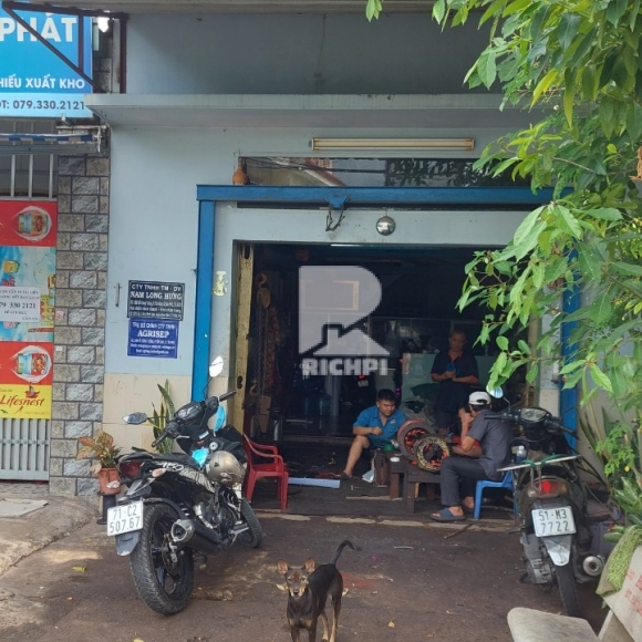 Bán nhà MT Đỗ Công Tường - cấp 4 - 4.85x21m