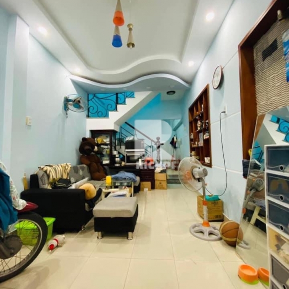 Bán nhà 1 xẹt Thoại Ngọc Hầu - 1 trệt 1 lầu - 3x11m - 3.5 tỷ