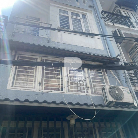 Bán nhà HXH B3 - 1 trệt lửng 1 lầu st - 4x8.35m - 3.9 tỷ