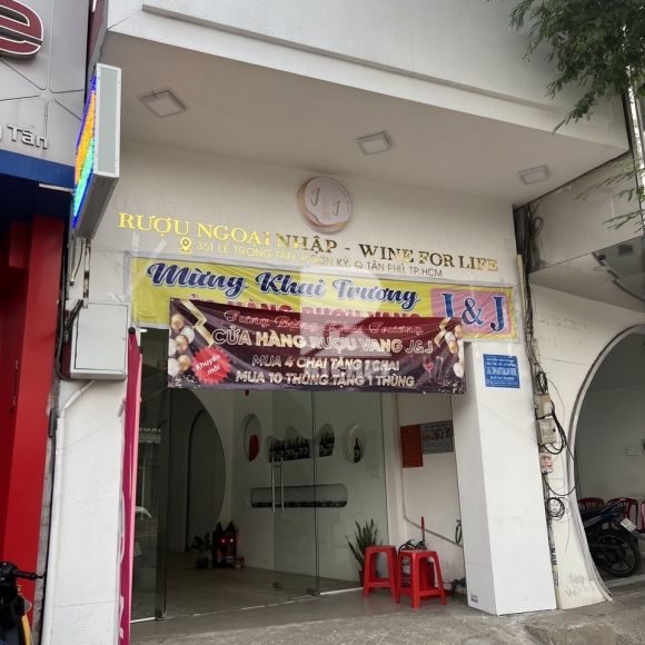 Bán nhà MT Lê Trọng Tấn - 1 trệt 1 lầu - 4x35m - 20 tỷ