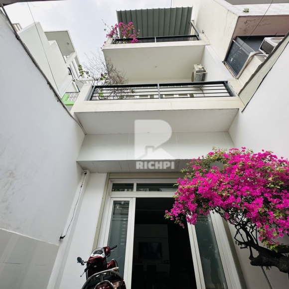 Bán nhà HXH Thoại Ngọc Hầu - 1 trệt 1 lầu - 3.9x18.2m - 8 tỷ