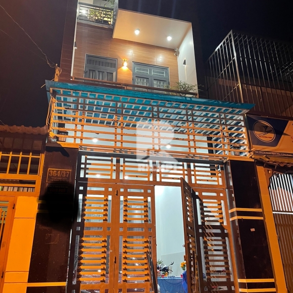 Bán nhà HXT Thoại Ngọc Hầu - 1 trệt 2 lầu st - 4x18.2m - 12.5 tỷ
