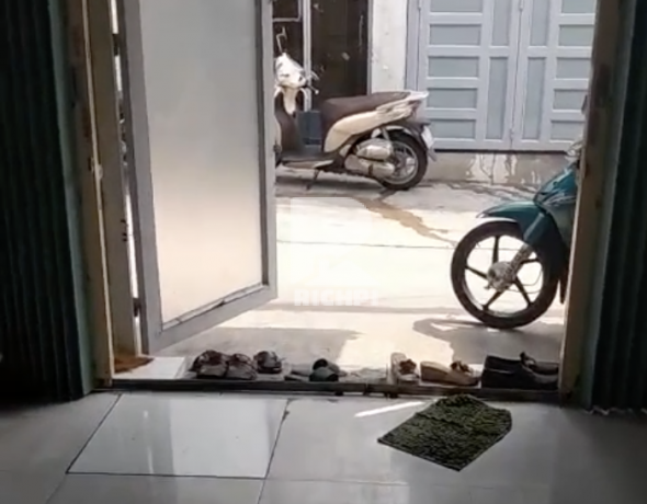 Bán nhà HXH Nguyễn Sơn - 1 triệt 1 lửng - 3.3x20.1m - 4.2 tỷ