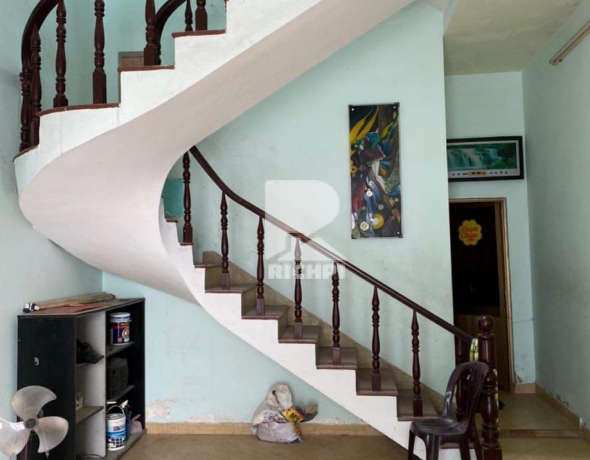 Bán nhà 2 xẹt Luỹ Bán Bích - 1 triệt 2 lầu - 4.31x16.8m 6.4 tỷ