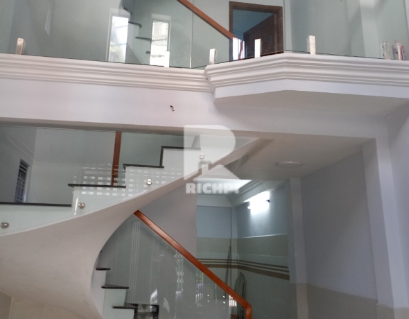 Bán nhà HXH Khuông Việt - 1 trệt 1 lửng 2 lầu - 3.6x9m - 5.9 tỷ