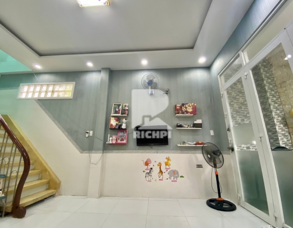 Bán nhà Tân Sơn Nhì - 1 trệt 1 lầu - 4x11.16m - 4.4 tỷ
