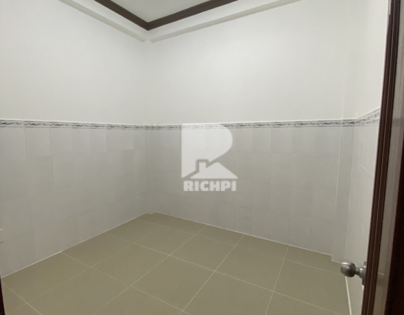 Bán nhà 1 xẹt Trịnh Đình Trọng - 1 trệt 1 lầu - 3.2x9.63m - 3.6 tỷ